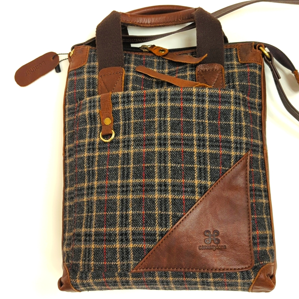 Carraig Donn NWOT Shoulder / Handbag Leather & Plaid Fabric